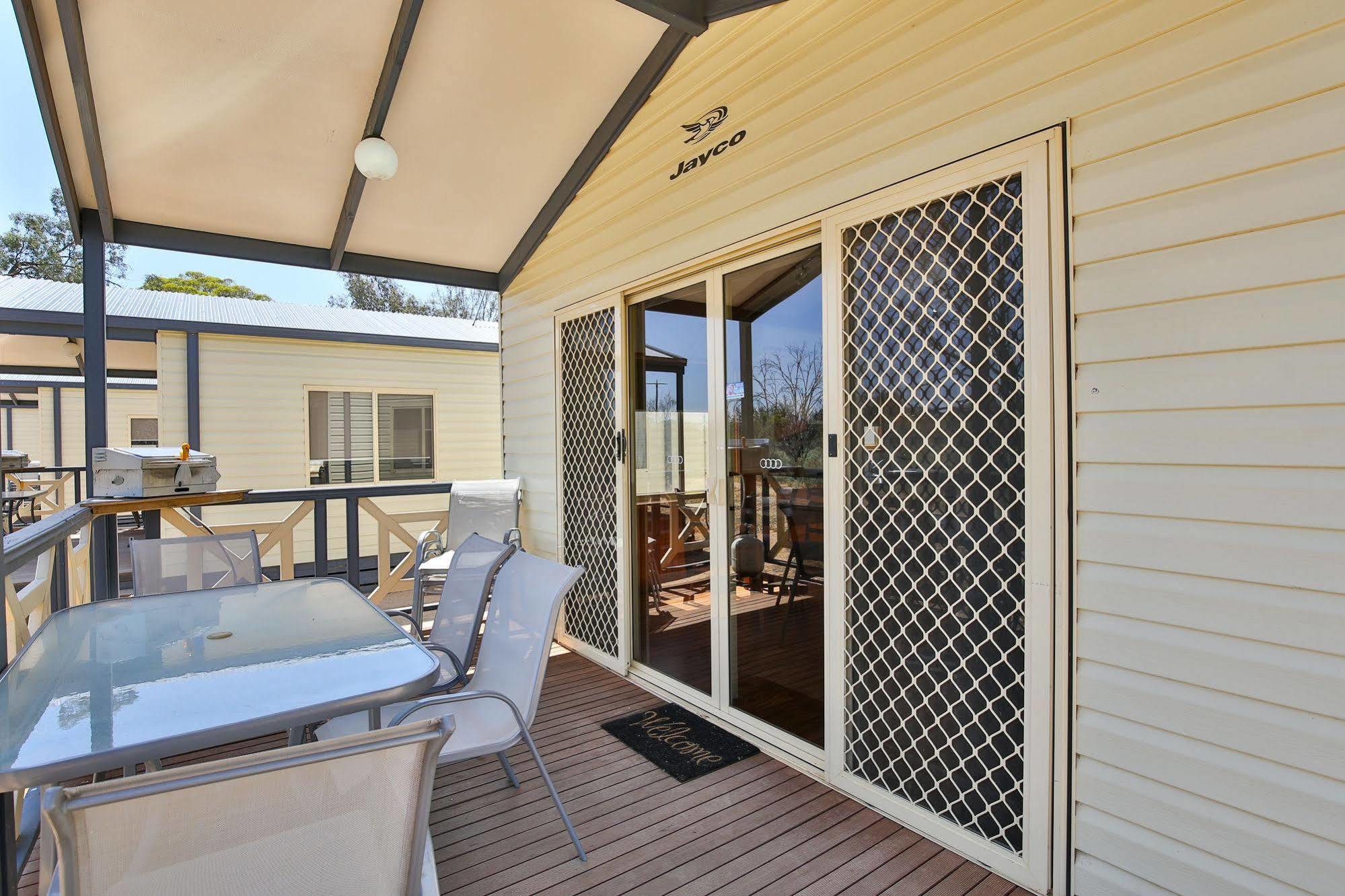 Nrma Mildura Riverside Holiday Park Exterior photo